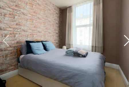 3 bed apartment to rent in Belle Vue Parade, Scarborough, YO11 - Photo 4