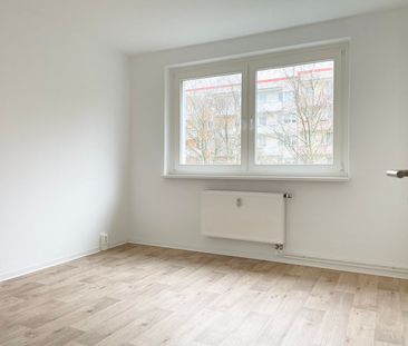 3-Zimmer-Wohnung mit Südbalkon in Rostock-Lütten Klein - Photo 1