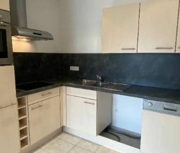 LOCATION THIONVILLE F2 PROCHE GARE CUISINE EQUIPEE STATIONNEMENT - Photo 2