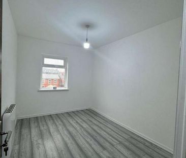 St. Georges Street, Bolton, BL1 - Photo 4