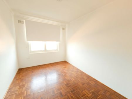 Ideal Location - Photo 2