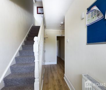 4 bed house to rent in St Andrews Avenue, Colchester - Photo 3