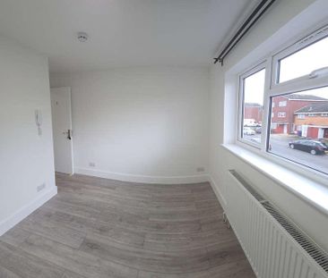 Greenford, UB6 - Photo 6