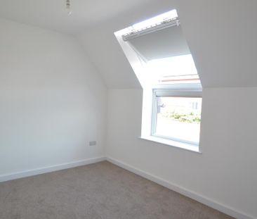 2 bedroom terraced house to rent - Photo 6