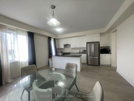 For Lease - 17 McConaghy Court, Vaughan, Ontario - Photo 3