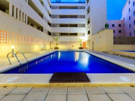 Luxury Flat for rent in Torrevieja, Valencia - Photo 4