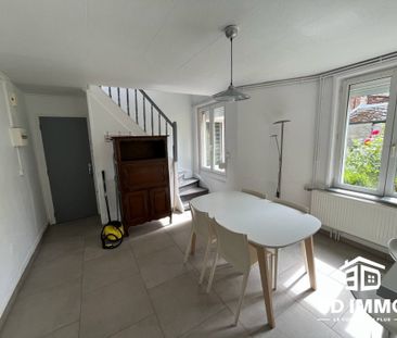 Location Appartement 4 pièces 70m² AVESNES SUR HELPE 59440 - Photo 2