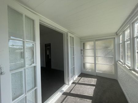 Home in the heart of Gonville - Photo 5