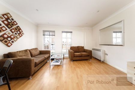 Curzon Place, Tyne & Wear - Photo 5