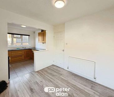 West View, Taffs Well, Cardiff, CF15 - Photo 2