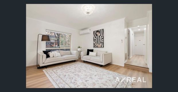 Stylish Low-Maintenance Home in Prime Doncaster East Location - Photo 1