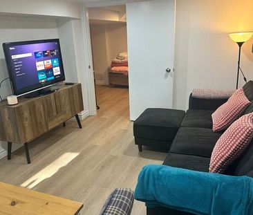 For Lease - 124 malvern Avenue Unit# 1, Toronto, Ontario - Photo 3