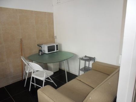 3 Bed - Ossulston Street, Euston, Nw1 - Photo 2