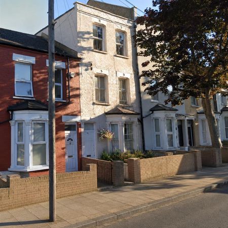 Craven Park Road, London N15 - Photo 4