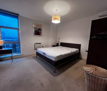 1 Bed Flat, St. George Building, LS1 - Photo 1