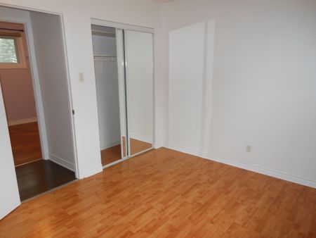 For Lease - 2 Laurie Court, Kanata, Ontario - Photo 2