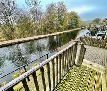 3 bedroom end of terrace house to rent - Photo 3