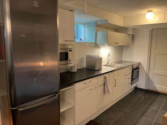 Läroverksvägen, Lidingö - Photo 1