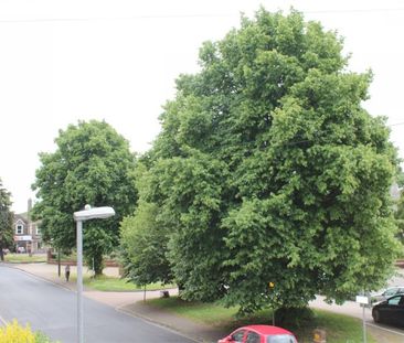 Belvedere Road, Taunton - Photo 1