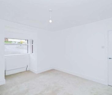 St. Pauls Avenue, Barry, CF62 - Photo 6