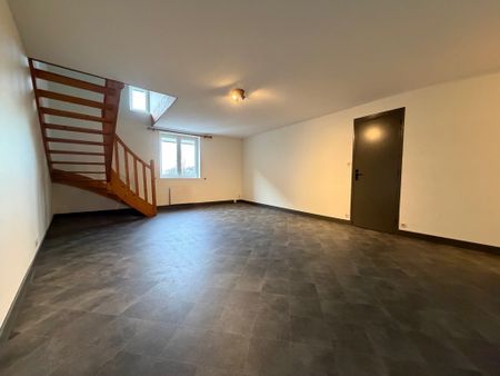 Location Appartement 3 pièces 58m² ST LEONARD DE NOBLAT 87400 - Photo 5