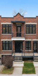 Ce vaste logement 6½ se distingue par sa luminosité et ses plafonds de 9 pieds : - Photo 4