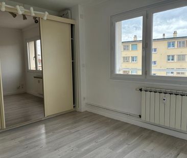Location Appartement 3 pièces 71m² GUILHERAND GRANGES 07500 - Photo 5