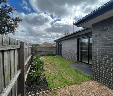 4/7 Meredith Street, Broadmeadows, VIC 3047 - Photo 2