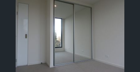 Stunning One-Bedroom Apartment in the Heart of Brunswick - Photo 3