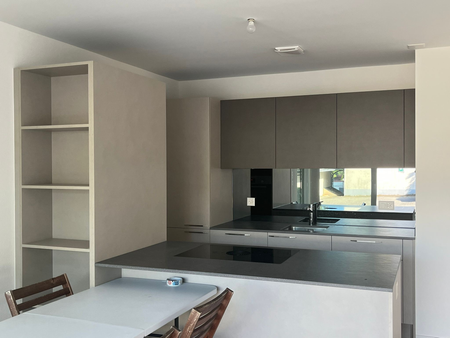 Appartement neuf de 2.5 pièces au rez-de-chaussée avec terrasse/jardin - Foto 3