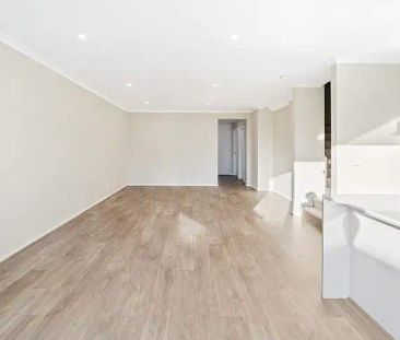 “Contemporary Residences - Effortless Maintenance - Convenient Life... - Photo 1