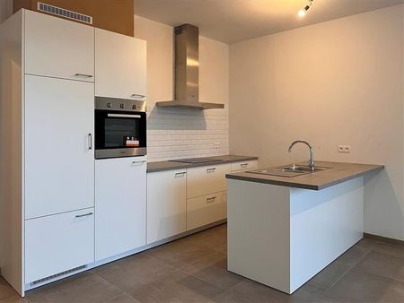 Appartement te huur - Foto 3
