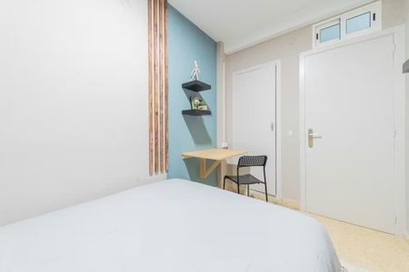 Avenida Pío XII, Valencia, Valencian Community 46015 - Photo 2