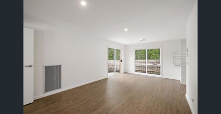 BRAND NEW 3 BEDROOM – MODERN AND STYLISH - Photo 2