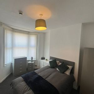 Room in a Shared House, Wordsworth Street, L20 - Photo 2