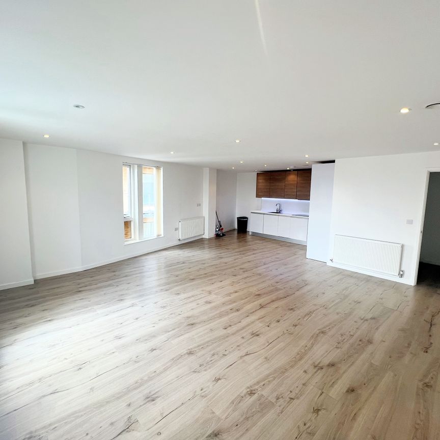 2 bedroom apartment to rent Marque House, 143 Hills Road, Cambridge, CB2 - Photo 1