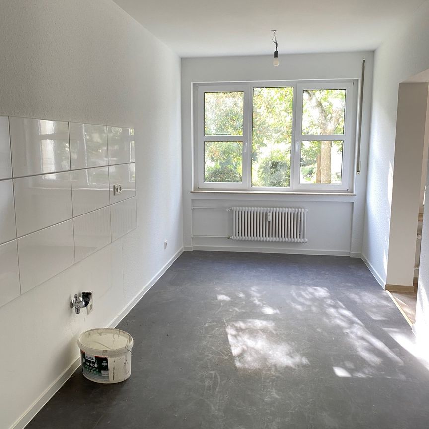 Sanierte 3 ZKB Wohnung mit Balkon in Trier-Ehrang - mit WBS! - Photo 1