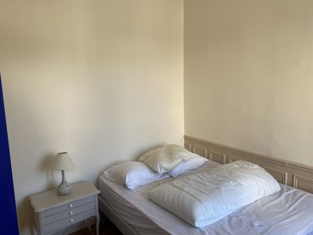 Location Appartement 2 pièces 27m² - Photo 3