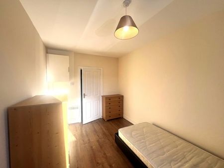 97A Mugiemoss Road, AB21 9PA, Aberdeen - Photo 5