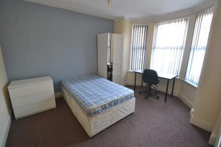 Balfour Road, Lenton, Nottingham, NG7 - Photo 3