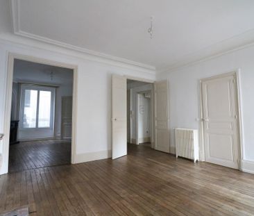 Location Appartement 5 pièces 133m² NEVERS 58000 - Photo 1