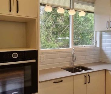 Cozy by the park - Photo 1