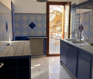 Location Appartement 3 pièces 77m² MARSEILLE 12ème - Photo 4