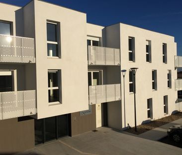 Location Appartement 2 pièces 39m² ST XANDRE 17138 - Photo 4
