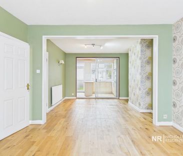 3 bedroom semi-detached house to rent - Photo 2