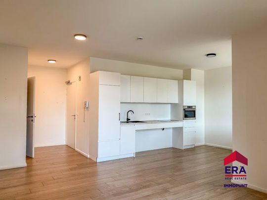 Appartement te huur - Photo 1