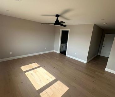 For Lease - 5125 HURON CHURCH LINE Road, LaSalle, Ontario - Photo 4