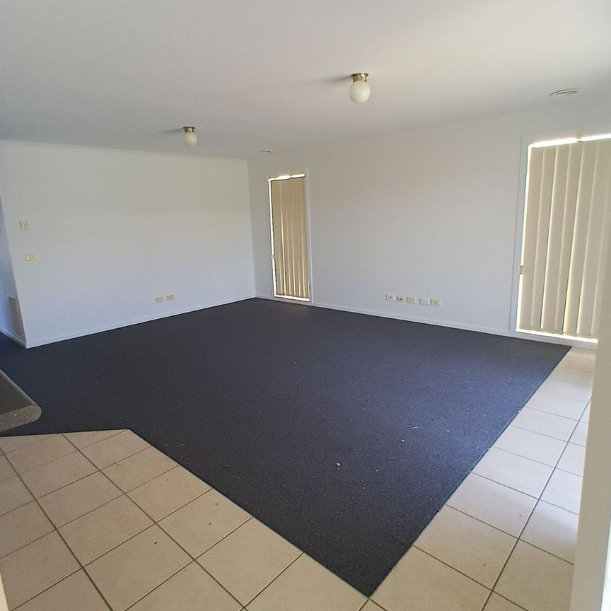 Sunshine, Space & Smiles - This One Has It All! - Photo 1