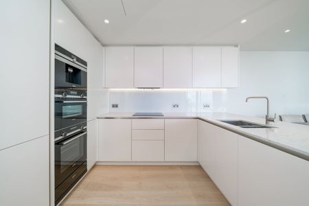 3 Bed Flat, Hampton Tower, E14 - Photo 5
