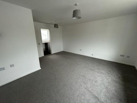 Wroxall Drive, Grantham, NG31 7EG - Photo 3